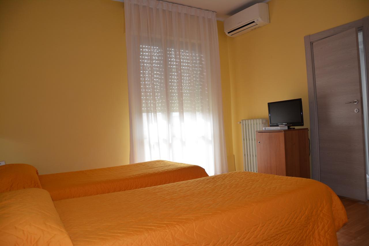 Piccolo Hotel Rosignano Solvay Exterior photo